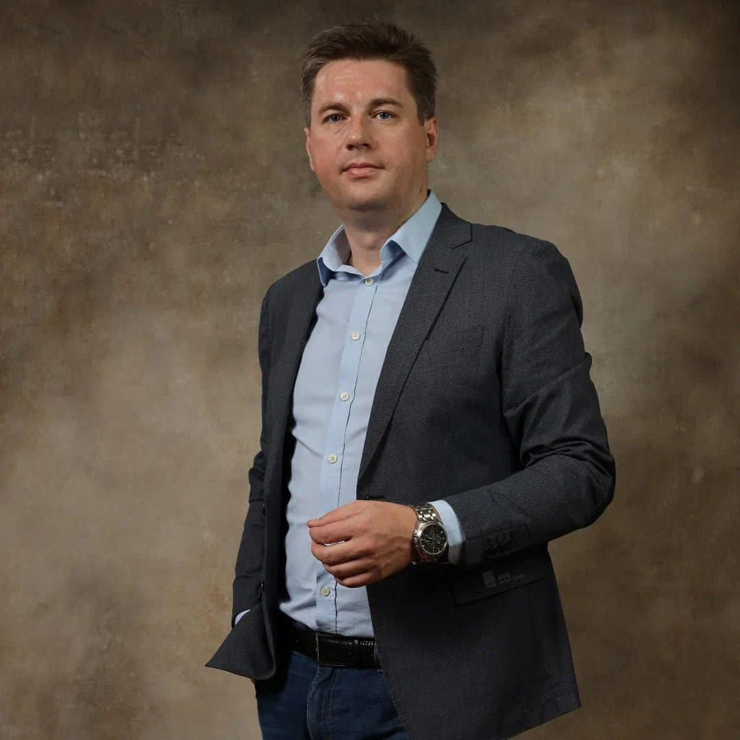 Евстигнеев Александр