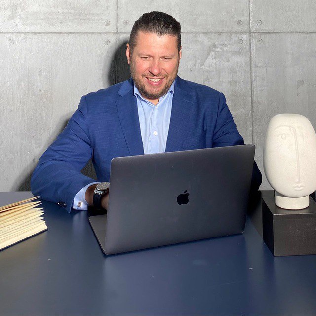 Макаров Руслан